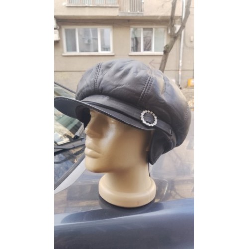 Кафяв дамски каскет Естествена кожа