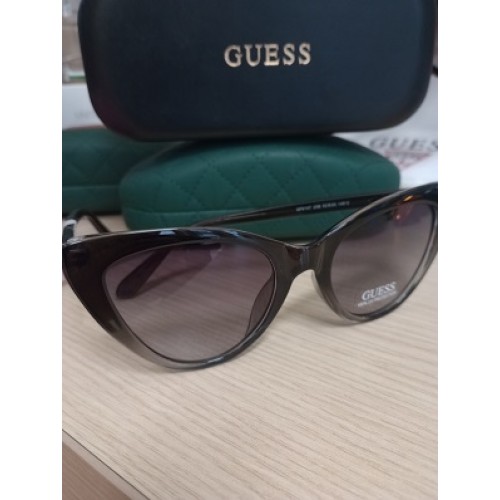 Дамски слънчеви очила Guess Котешко око